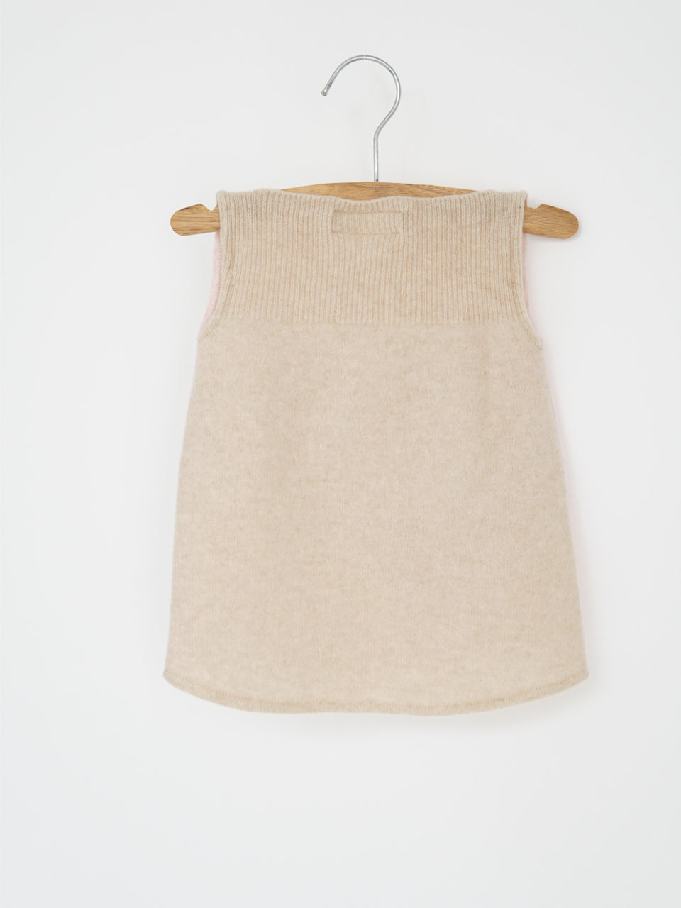 Cashmere vest